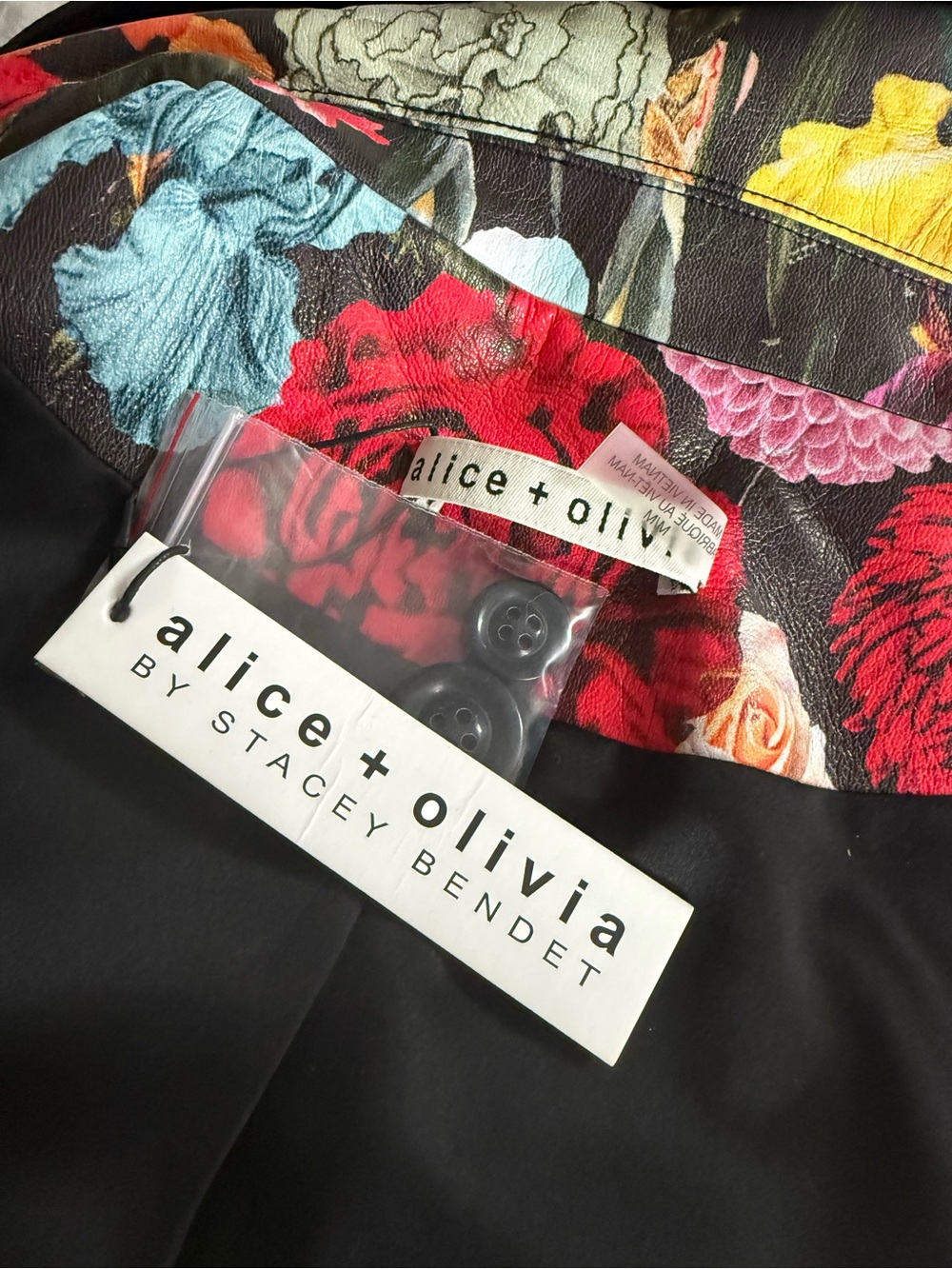 Alice + Olivia Black Floral Single-Button Blazer - Picture 9 of 11